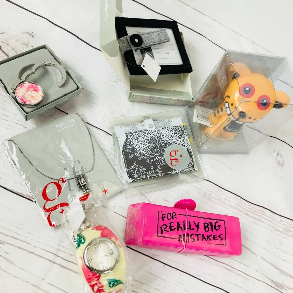 Gift Lot Watch Necklace Badge Purse Holder $86